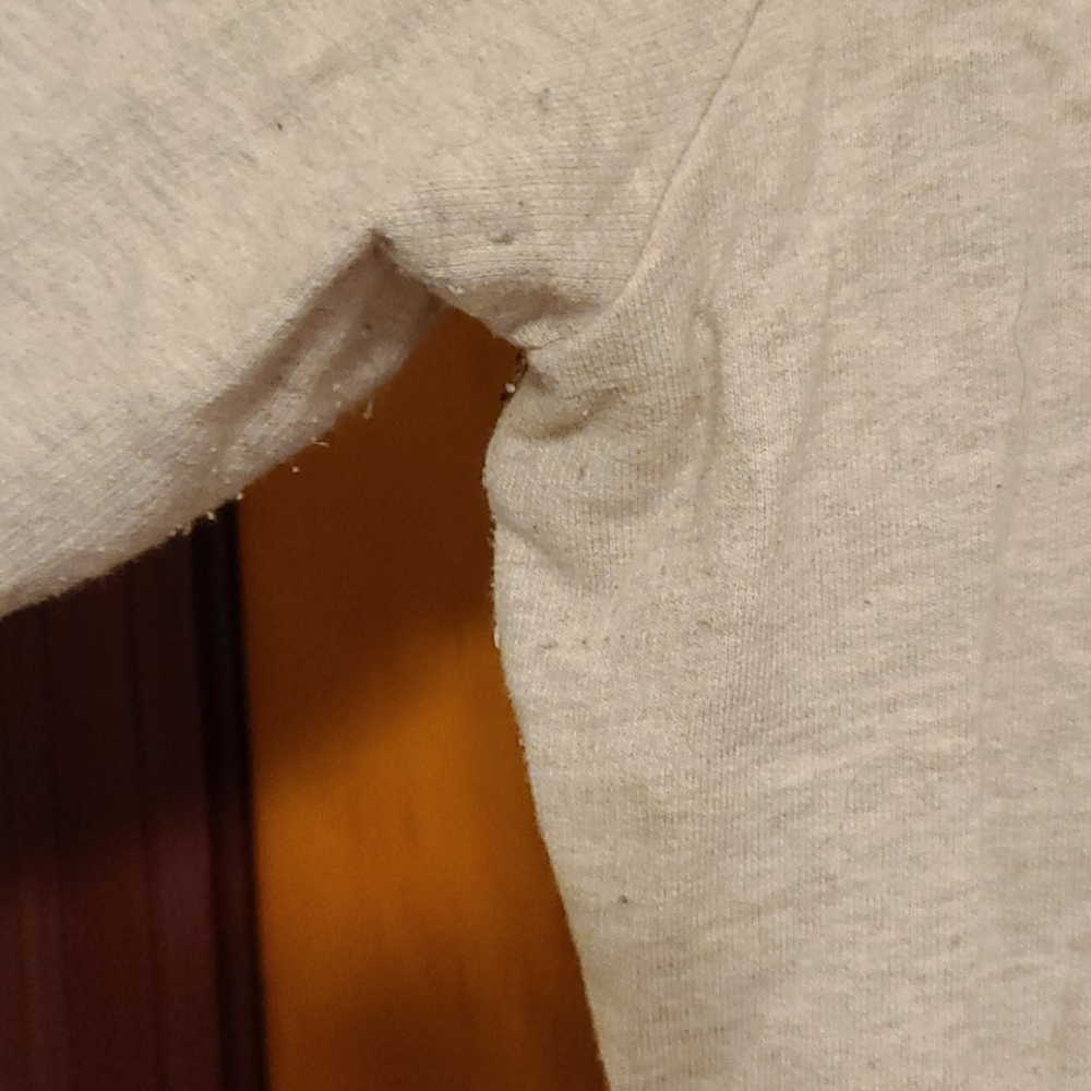 Sweater - Picture 5 of 5
